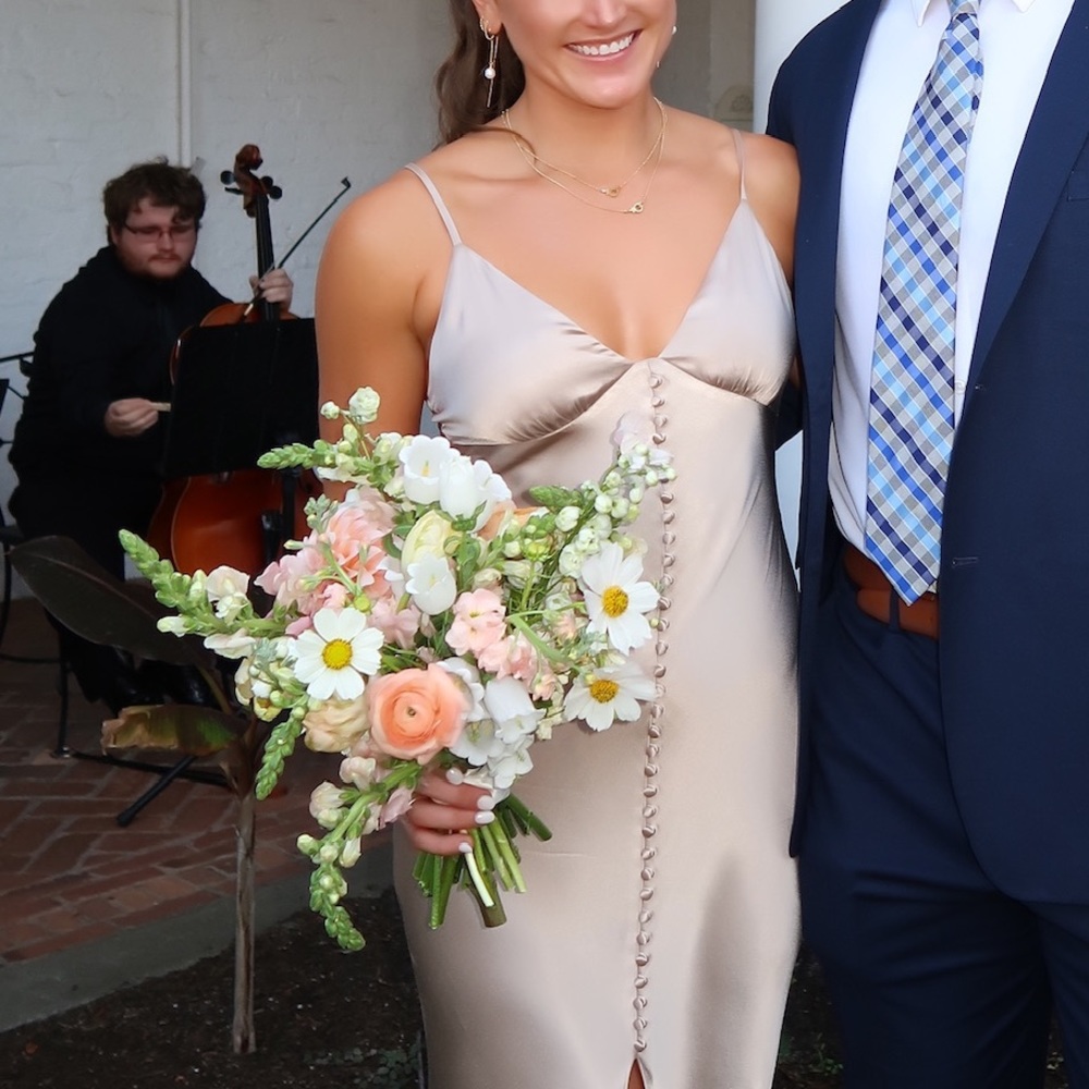 SHONA JOY GOLD MIDI GOWN SIZE 6